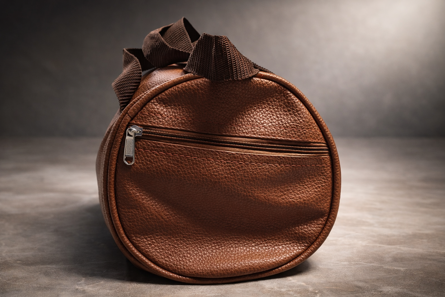 Uniqueonn LuxeCarry Premium Warm Mid-Brown Leather-Finish 20-Liter Duffle Bag For Travel, Gym & Daily Essentials